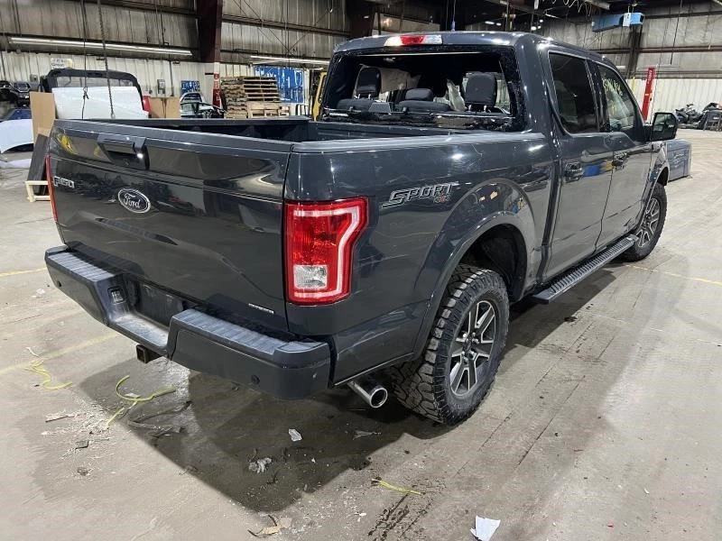 Ford F150 2015-2018 tubo de manguera de refrigerante  Foto 4 de 4