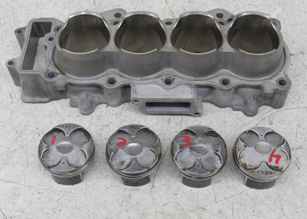 24 KAWASAKI NINJA ZX4R ENGINE MOTOR CYLINDER JUG PISTONS