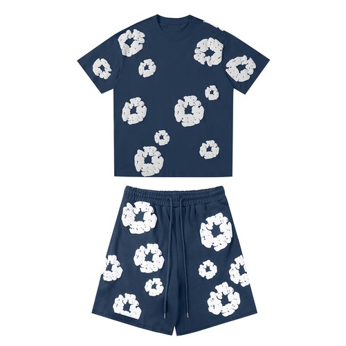 Women's And Men's Casual Loose Fitting Printed T-shirt And Shorts Two-Piece - Picture 16 of 27