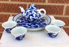 6 PC CHILDERNS OR DOLLS TEA SET BLUE  WHITE With Tray