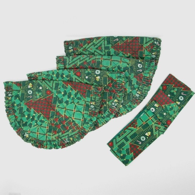 Set of 4 Christmas Oval Placemats & Square Napkins Green Trees Red Bows