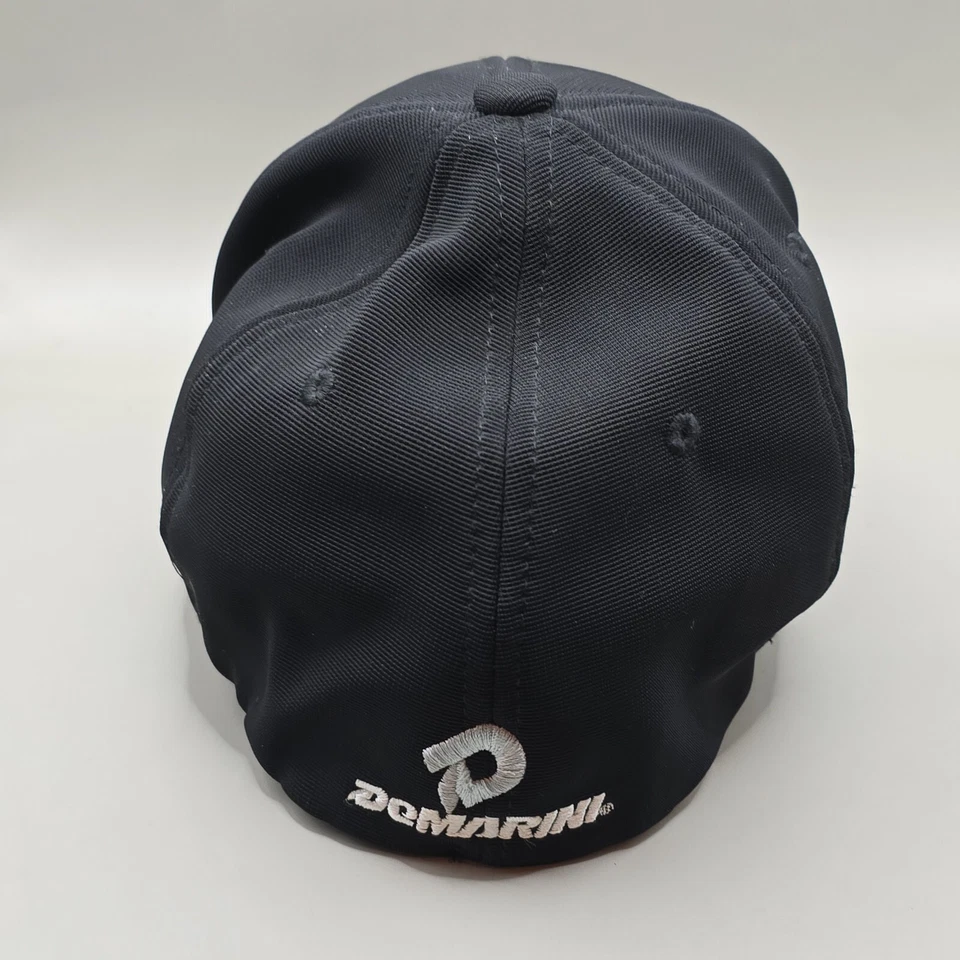 DEMARINI-Negro Ajustado Talla S-M 7-7 3/8*Rendimiento De Dedicación Insana*Gorra de Béisbol Foto 4 de 4