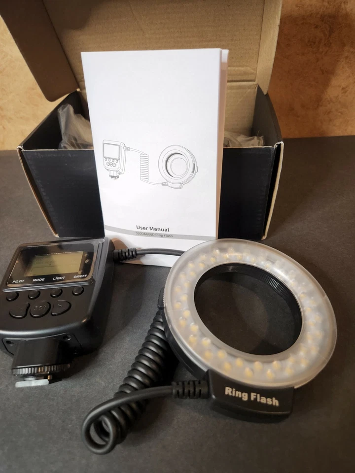 Led Ring Flash 550D 600D Camera Open Box - TESTED with Manual... - Image 2 of 4