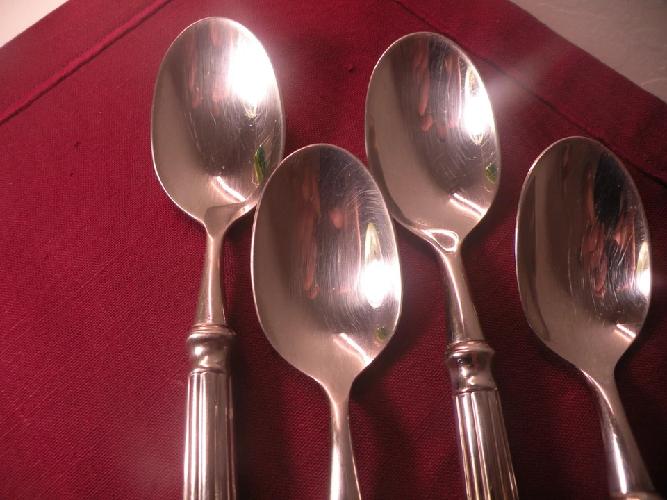 4 Place Oval Soup Spoons Ricci Argentieri Amalfi 18/10 Glossy Stainless 8 1/4" C - Image 2 of 4