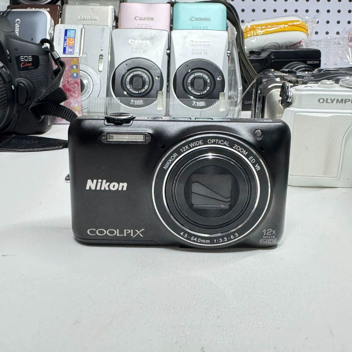 Nikon COOLPIX S6600 12x Optical Zoom 16.1MP 3 Nikon COOLPIX S6600 12x Optical Zoom 16.1MP 3