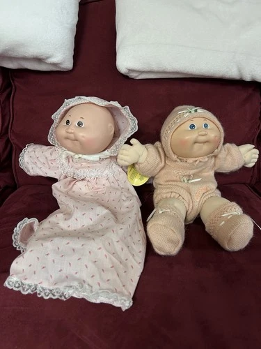 Cabbage Patch Kids Babies 1986 Coleco Lot of 2 Dolls Original Clothing