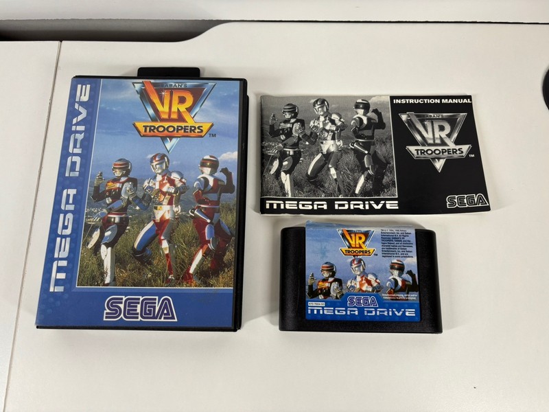 VR TROOPERS -Sega Mega Drive / Pal Version , Complete With Manual