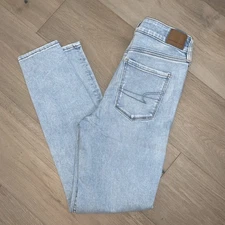 American Eagle Jeans Womens 10 30W Blue Hi-Rise Jegging Next Level Stretch NWT