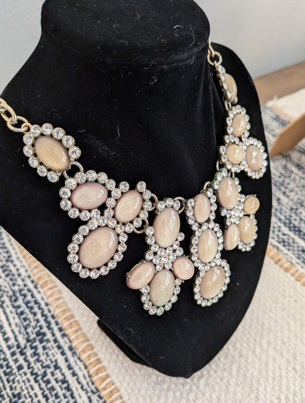 Dramatic Cream & Gold Statement Bib Necklace | Bo… - image 3