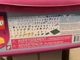 LEGO Classic Large Pink Brick Box (5560) NIB Filled With Lego Set