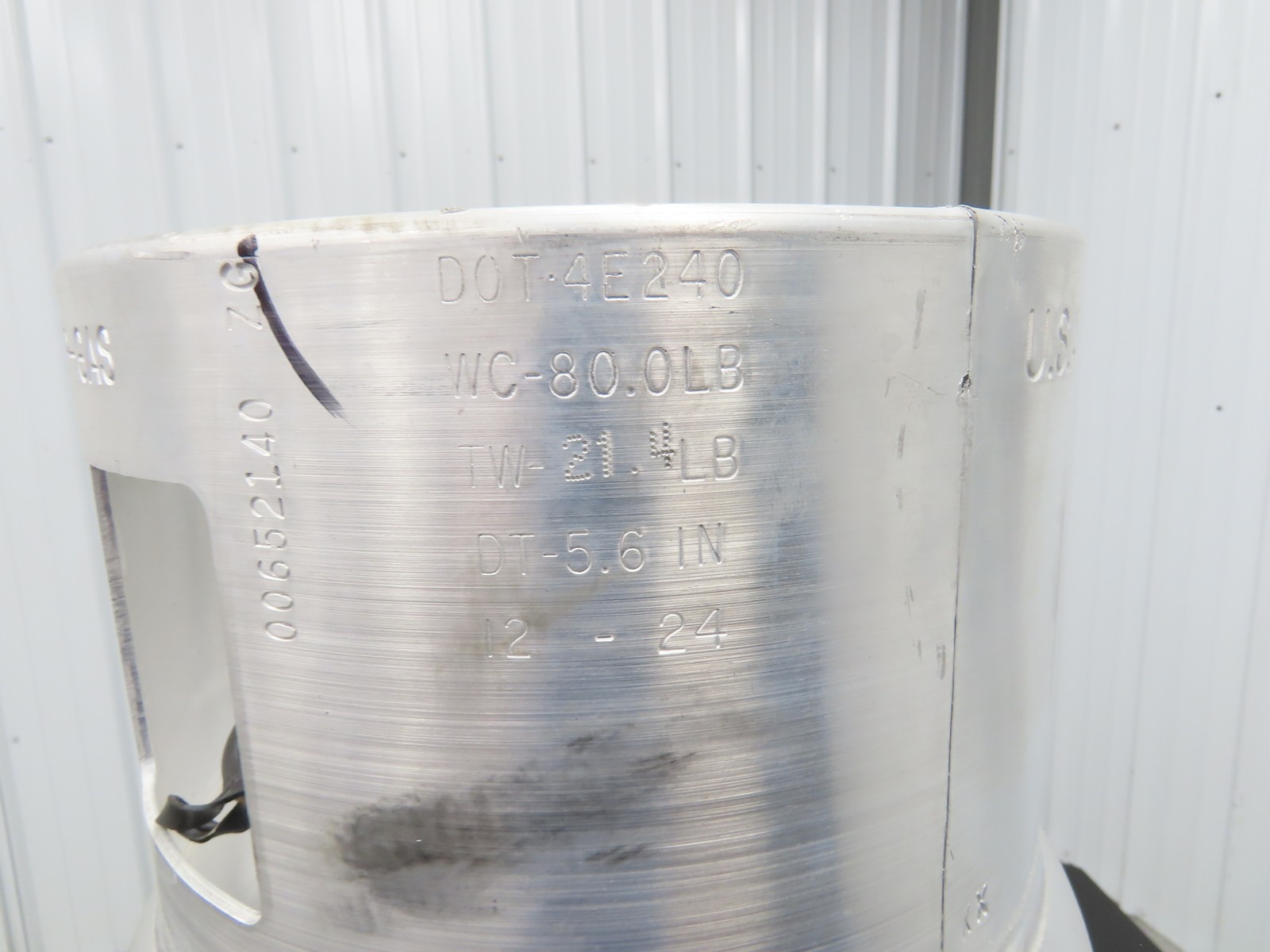 Worthington CYL9315-W 33.5Lb Aluminum Forklift Propane Cylinder LPG Gas Tank USA