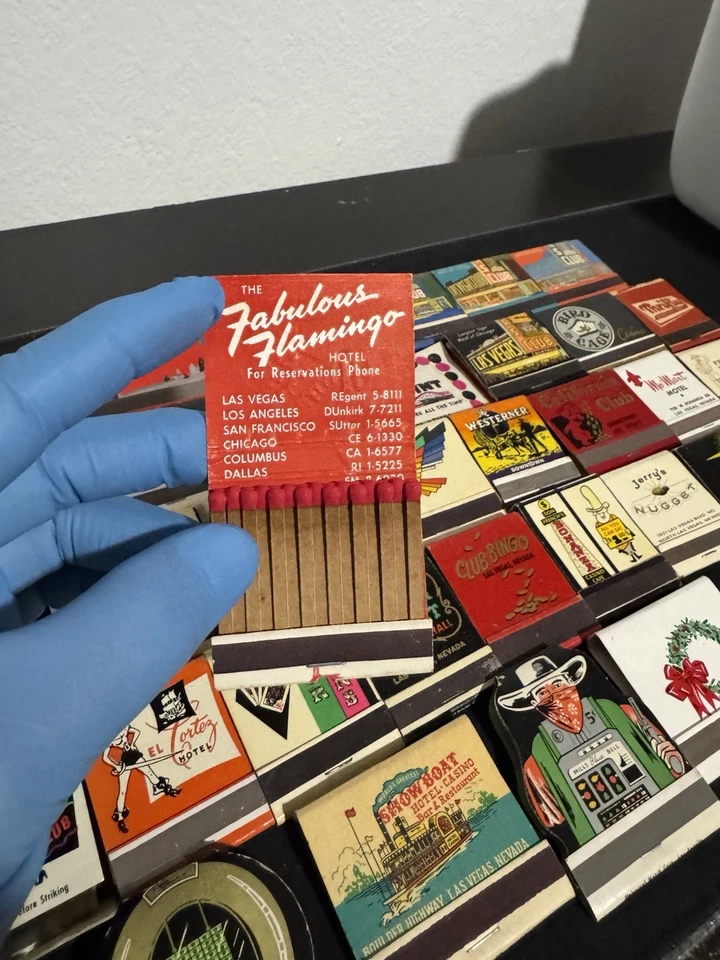 Massive Vintage Las Vegas Casino Matchbooks 50+ - Image 4 of 4