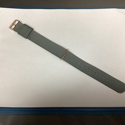 Bracelet de montre NATO-en nylon-résistant-rayé gris et noir 22mm