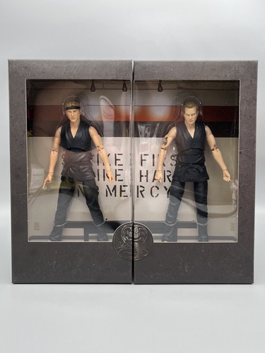 Cobra Kai Deluxe Actionfigur Box 3er Set - SDCC 2021 Vorschauen exklusiv - Bild 9 von 19