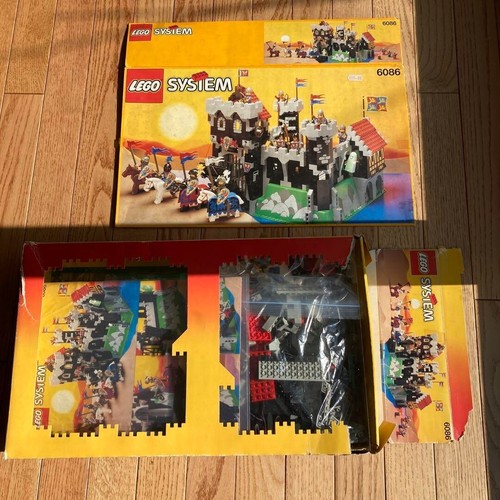 Lego System Castle Black Knight's Castle 6086 In 1992 Vintage Out of print w/box - Picture 8 of 12
