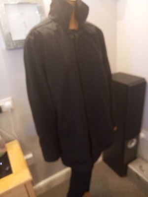 (A*) Mens, Matalan Easy ,,Black Long soft shell Jacket ,Size M  Showerproof, vgc