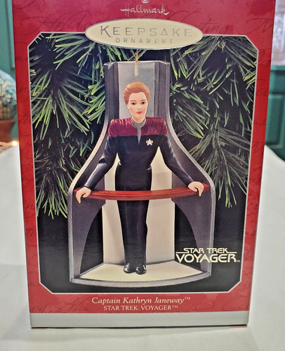Star Trek Voyager Capitana Kathryn Janeway 1998 Sello Recuerdo Ornamento REGALO DE NAVIDAD - Imagen 2 de 4