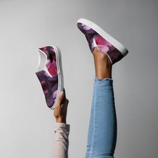Women  s slip-on canvas shoes