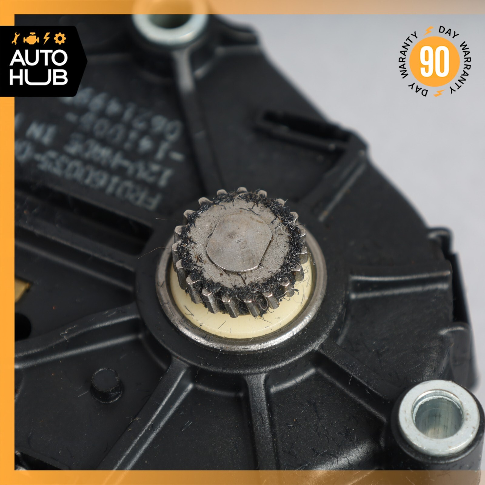 03-13 Maserati Quattroporte M139 Sunroof Sun Roof Motor 6117026 OEM