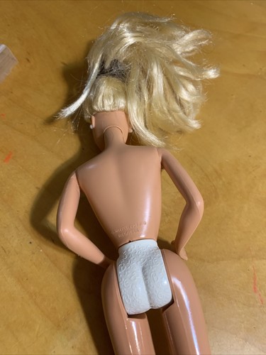 Mattel Barbie 1976 Head w/ 1966 Indonesia K20 A - Picture 5 of 6