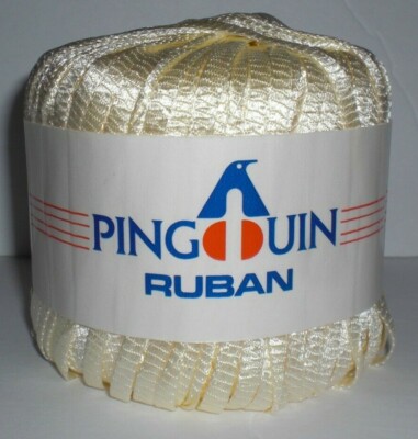 Vtg Pingouin RUBAN - LIGHT YELLOW #19 Ribbon Yarn Ball Aran NOS NEW