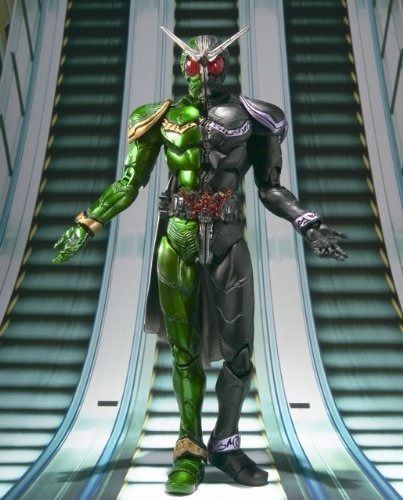 S.I.C. Vol. 57 Masked Kamen Rider W CYCLONE JOKER Action Figure BANDAI Japan - Picture 2 of 9