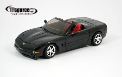 Takaratomy Transformers Binaltech BT-11 Ravage - Chevrolet Corvette Z06 (neuf)