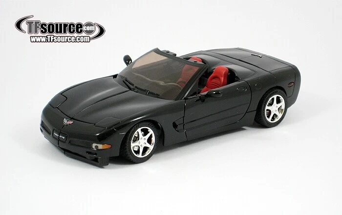 Takaratomy Transformers Binaltech BT-11 Ravage Feat. Chevrolet Corvette Z06 Conv - Image 3 of 4