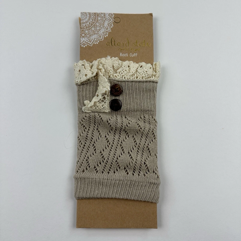 NUEVO CON ETIQUETAS Altar'd State Taupe Crochet Encaje Volantes Bota Calcetines Cable Tejido Calentadores de Piernas Foto 3 de 4