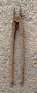 Pince ancienne de forgeron