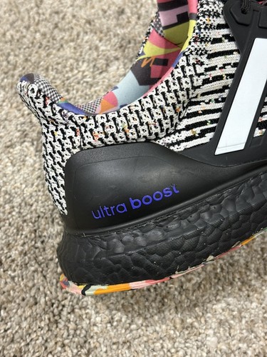 Men's ADIDAS Ultraboost 5.0 DNA 'Style GY4424' Pride Sneakers Size US 11.5 - Picture 6 of 12