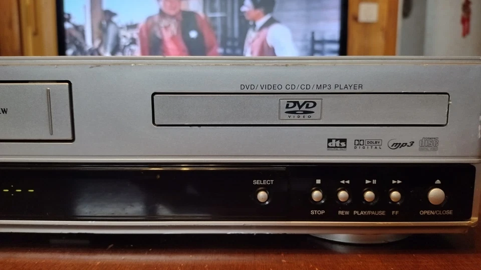 DAEWOO SD-7500 Funziona Solo Il VHS REVISIONATO +TELECOMANDO Leggi Descrizione - Immagine 4 di 4