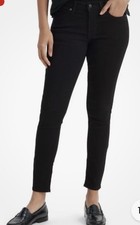 Levi's Women's 711 Skinny Jeans, Soft Black, 6 Short Stretch 27x28 NEW Fast Ship