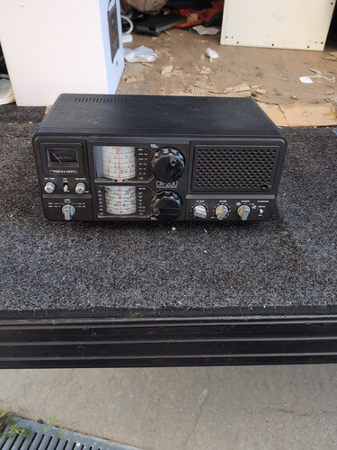 Realistic Dx200 Ham Radio And Shortwave Receiver Works Good In Good Condition - Picture 1 of 24