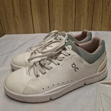 On Cloud The Roger Advantage Tennis Shoe Womwns Size 9
