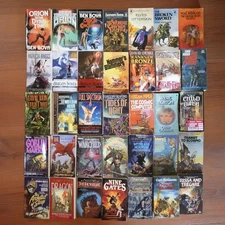 Vintage Science Fiction & Fantasy Paperback Lot 35 Books Andre Norton Ben Bova