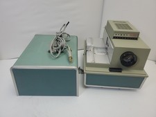 Proiettore fotografico automatico diapositive Argus 500 vintage con custodia si accende lampadina buona