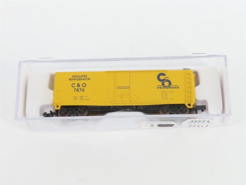 Spur N Atlas 33061 C&O Chesapeake & Ohio 40' Plug Door Boxcar #7876 | Zustand: Used