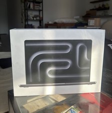 Apple MacBook Pro 14-inch M3 24GB RAM 1TB SSD Space Black Laptop