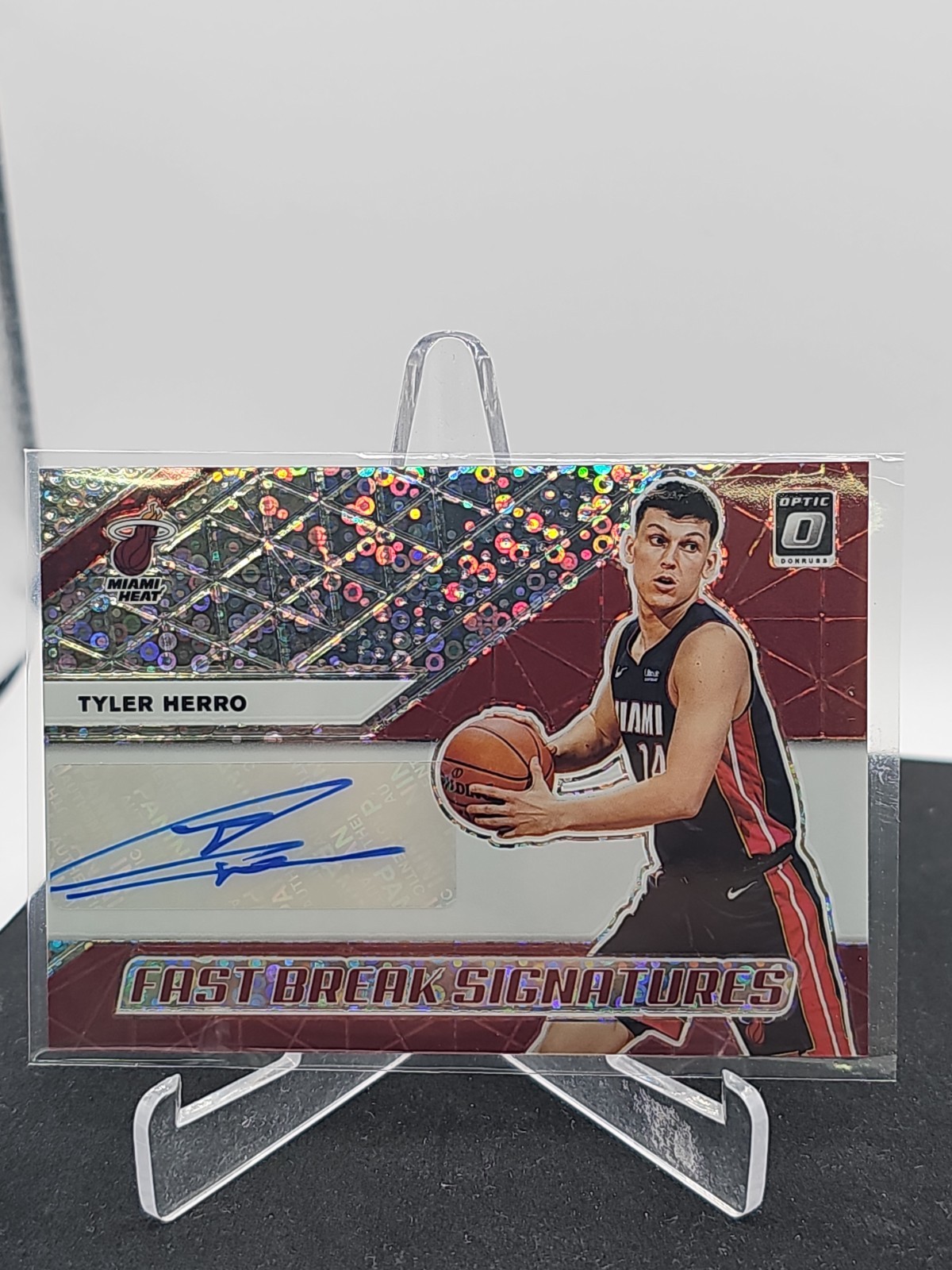2019-20 Donruss Optic Fast Break Signatures Tyler Herro #FB-THR Rookie Auto
