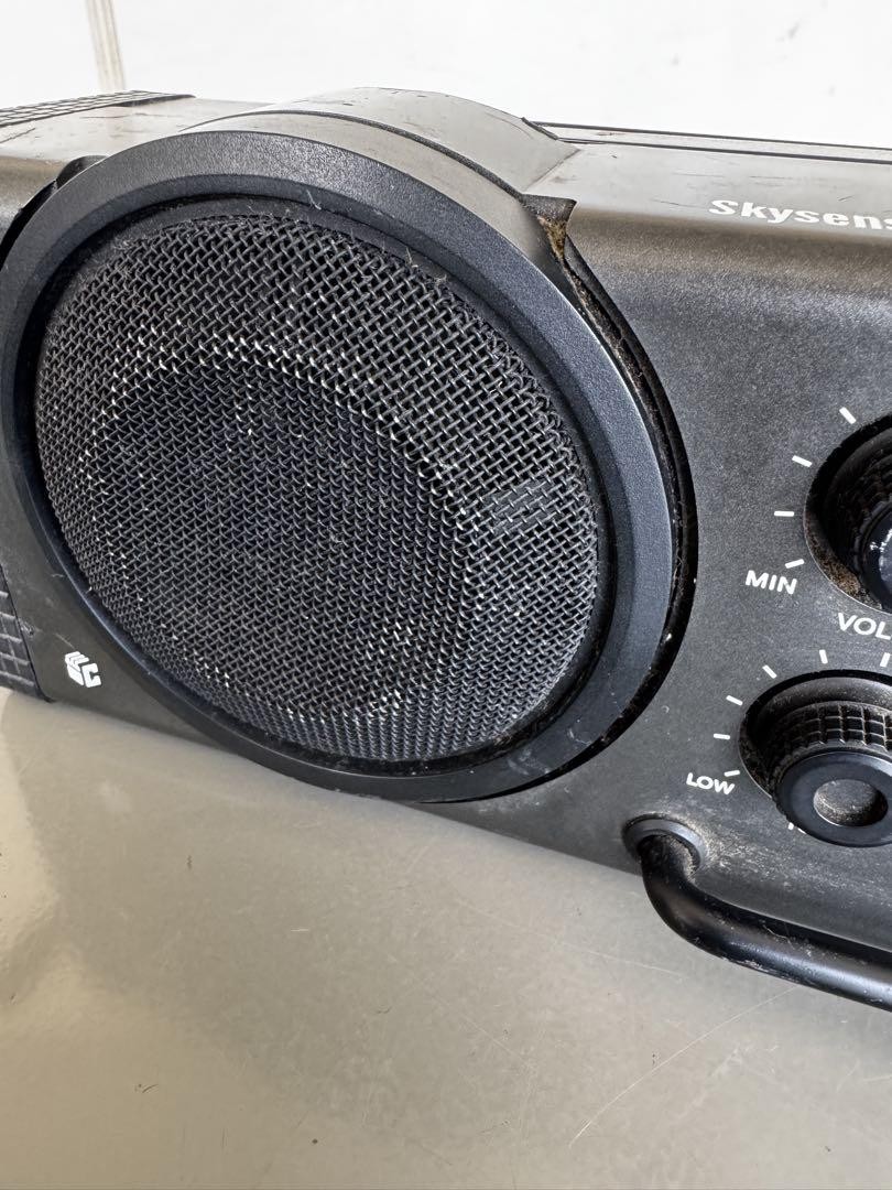 Sony ICF-6000 Sky Sensor 1975 Vintage Multi Band Radio Receiver