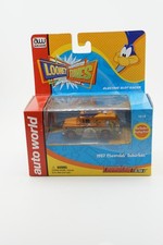 ROADRUNNER 1957 CHEVROLET SUBURBAN AUTO WORLD LOONEY TUNES
