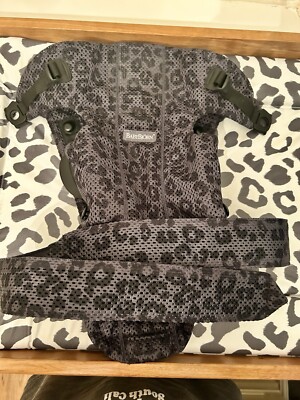 BabyBjorn Mini 3D Mesh Baby Carrier Anthracite Leopard UK