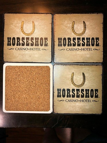 Juego de 4 piedras de montaña Horseshoe Casino Hotel en caja - Imagen 3 de 4