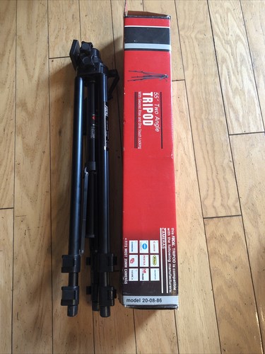 Focal 55” Two Angle Tripod w/ Geared Rise & and 1 Touch Locking #20-08-86 - NEW - Picture 3 of 4