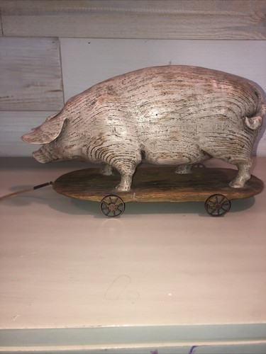American Chestnut Folk Art Sweet Vadalia 1999 Americana PIG Pull Toy