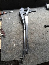  Mercedes Benz W212 BJ2014 Scheibenwischer Vorne L R 2128200944 2128201344