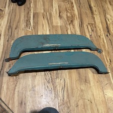 Pair Of 1955 Chevrolet Chevy Chevrolet Fender Skirt Cws556 Pair Of 1955 Chevrolet Chevy Chevrolet Fender Skirt Cws556