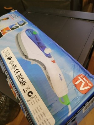 TOBI Electric Handheld Garment Steamer Travel Iron White DF-A002 NIB