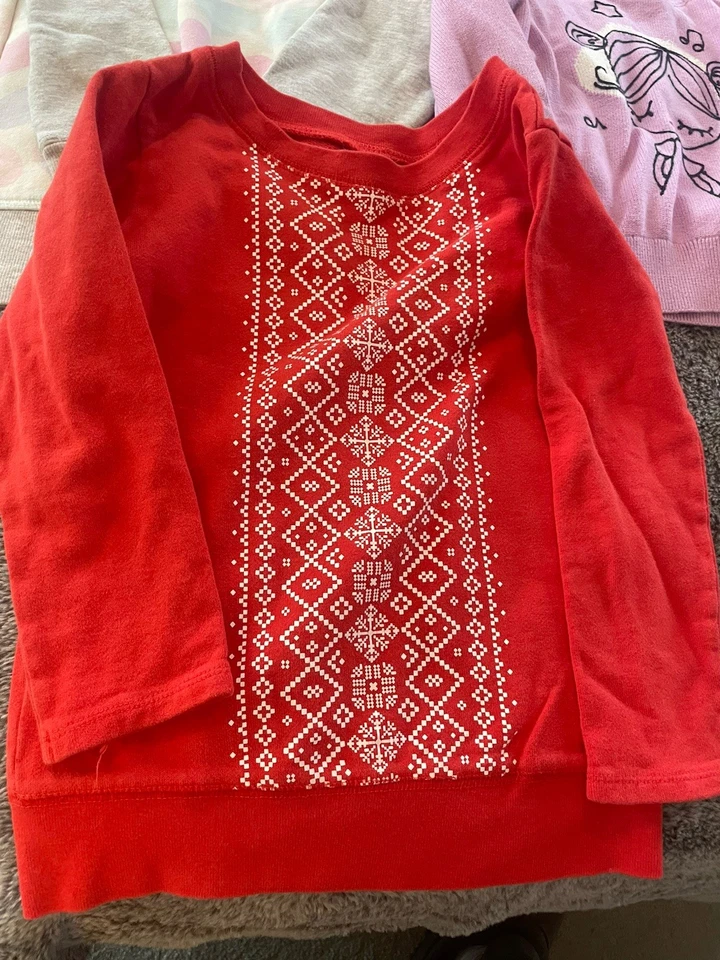 Lot Bundle Of 7 Girls Sweatshirts &Sweaters Size 5T.OldNavy,Carters,Gap,Gymboree - Image 4 of 4